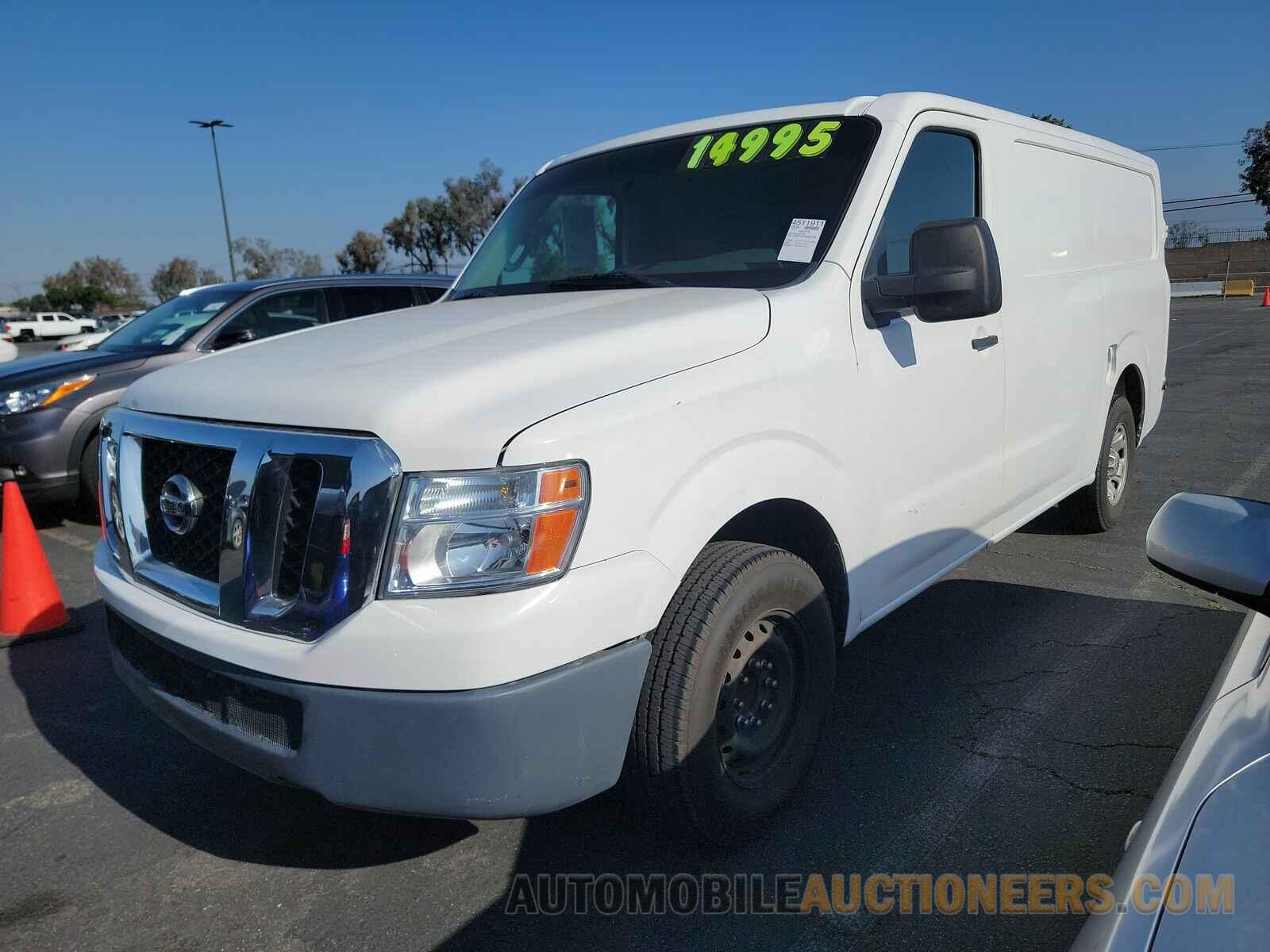 1N6BF0KL4FN807855 Nissan NV15 2015