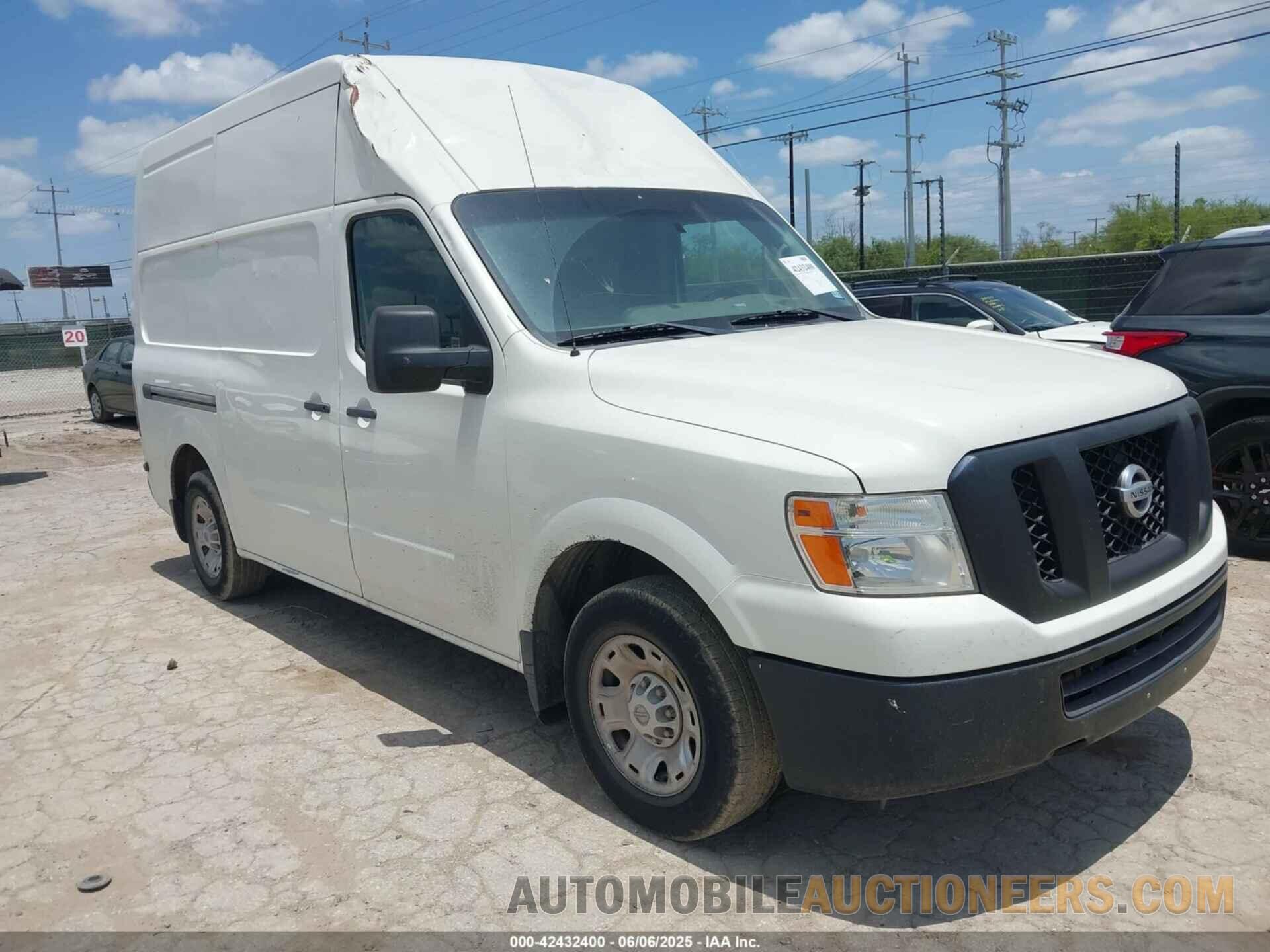 1N6BF0LY1LN806698 NISSAN NV CARGO NV2500 HD 2020