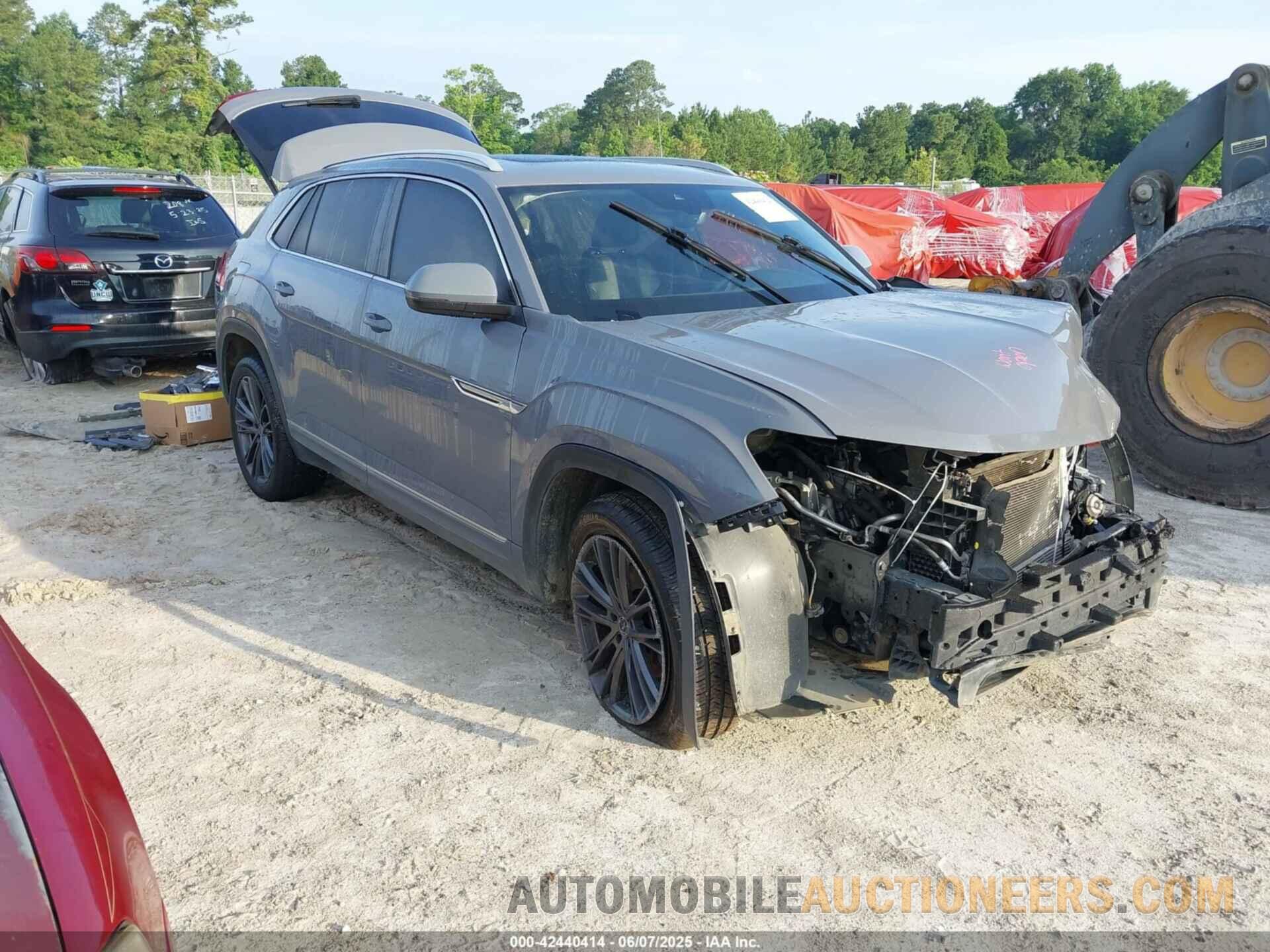 1V2RE2CA6LC217059 VOLKSWAGEN ATLAS CROSS SPORT 2020
