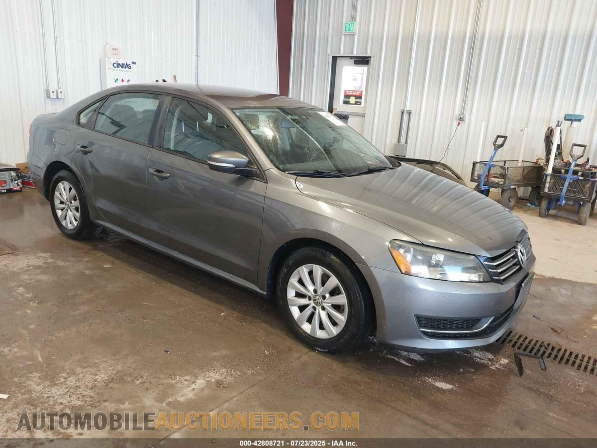 1VWAP7A30EC008927 VOLKSWAGEN PASSAT 2014