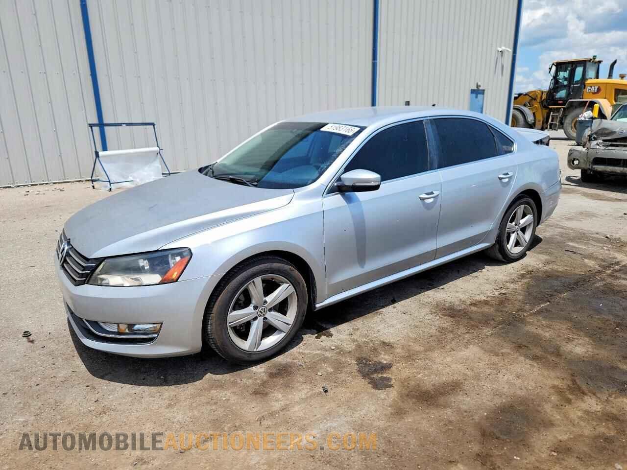 1VWAS7A3XFC084381 VOLKSWAGEN PASSAT 2015