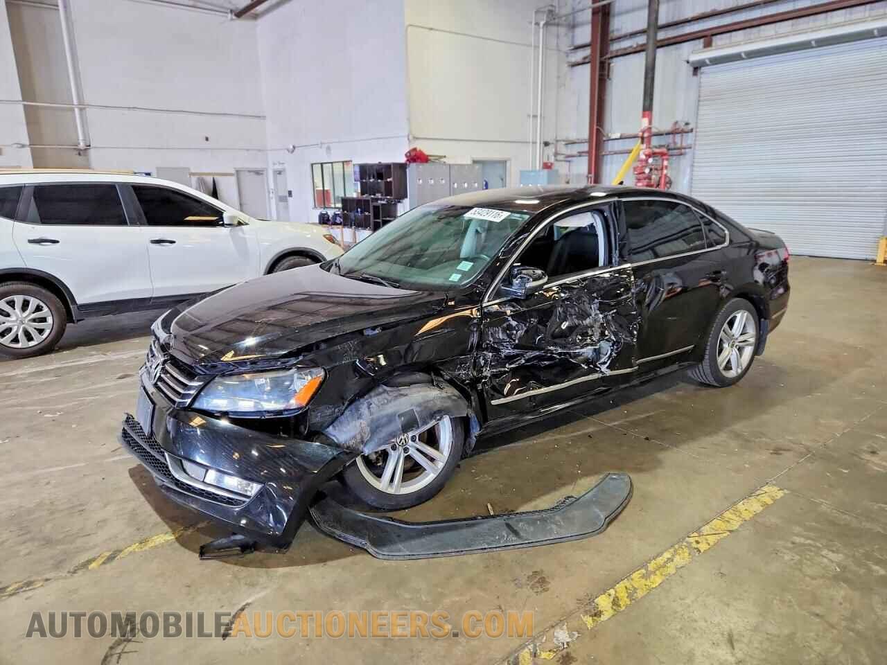 1VWBS7A31FC018564 VOLKSWAGEN PASSAT 2015