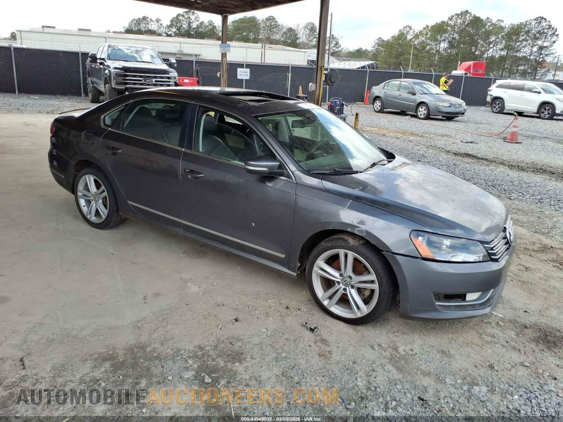 1VWCN7A30EC005010 VOLKSWAGEN PASSAT 2014