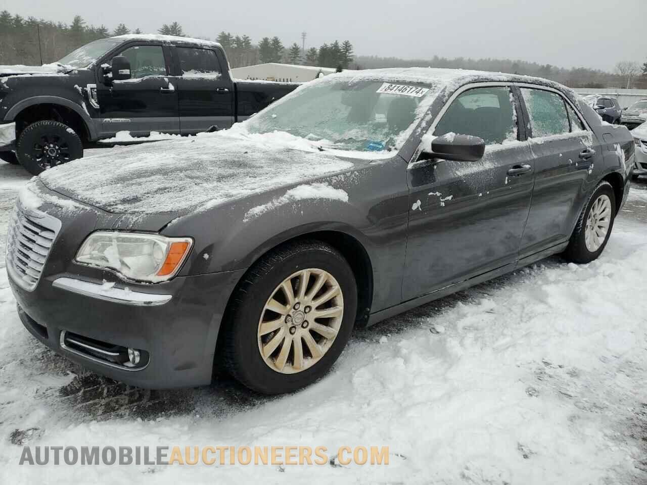 2C3CCAAG2DH658902 CHRYSLER 300 2013