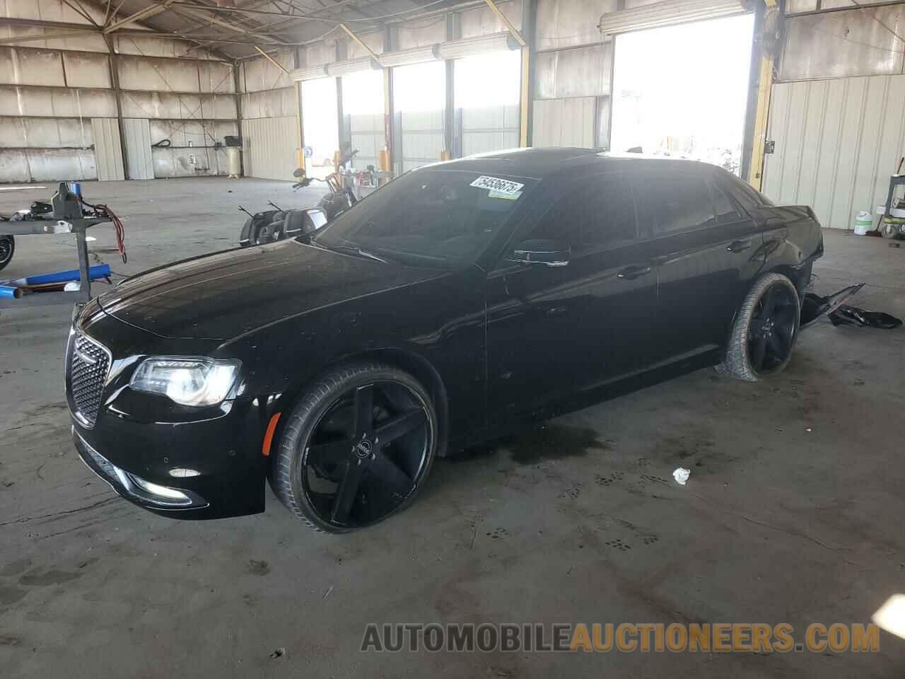 2C3CCABG5JH338077 CHRYSLER 300 2018