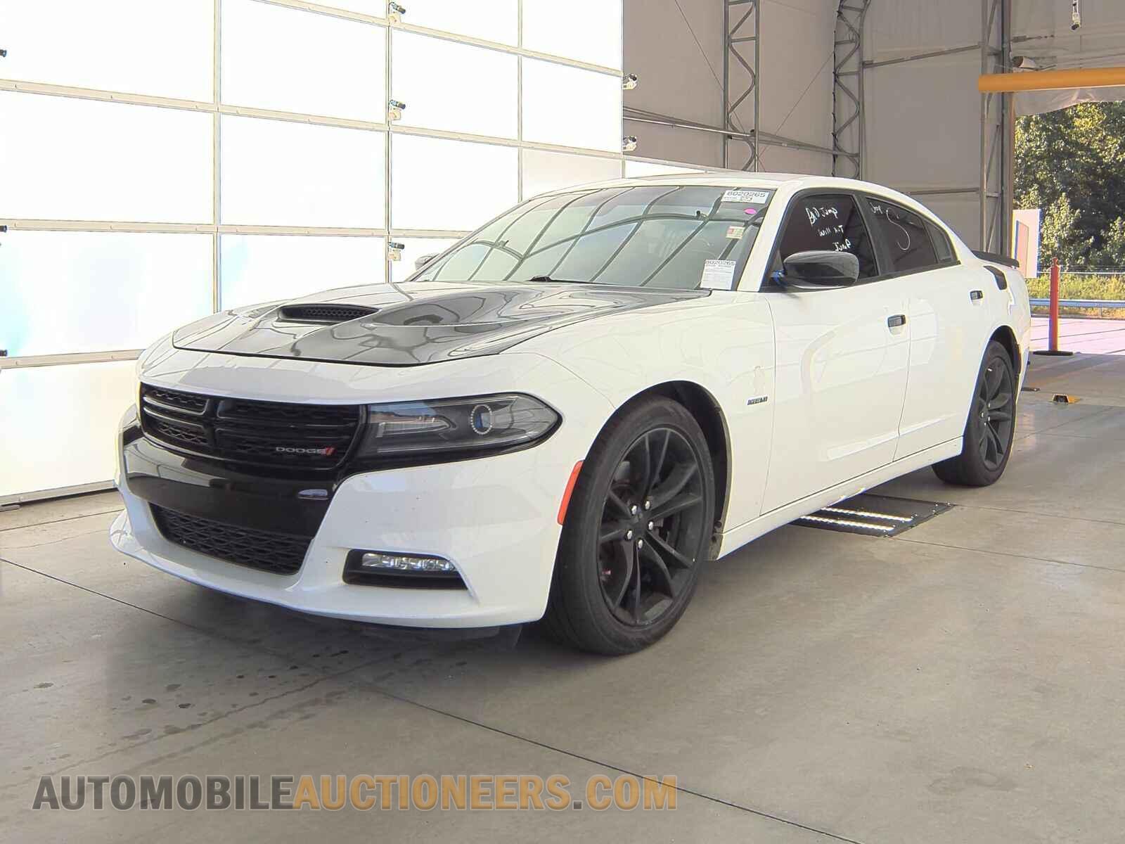2C3CDXCT2GH302500 Dodge Charger 2016