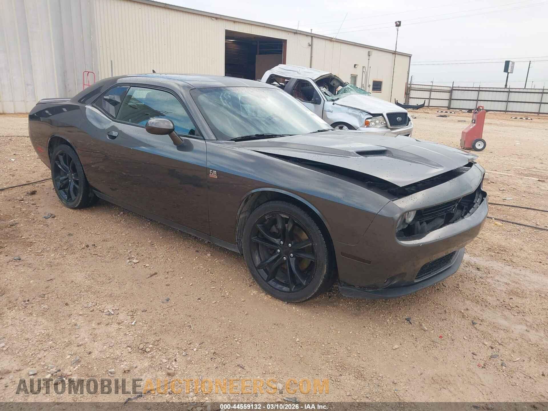 2C3CDZAG0GH236708 DODGE CHALLENGER 2016