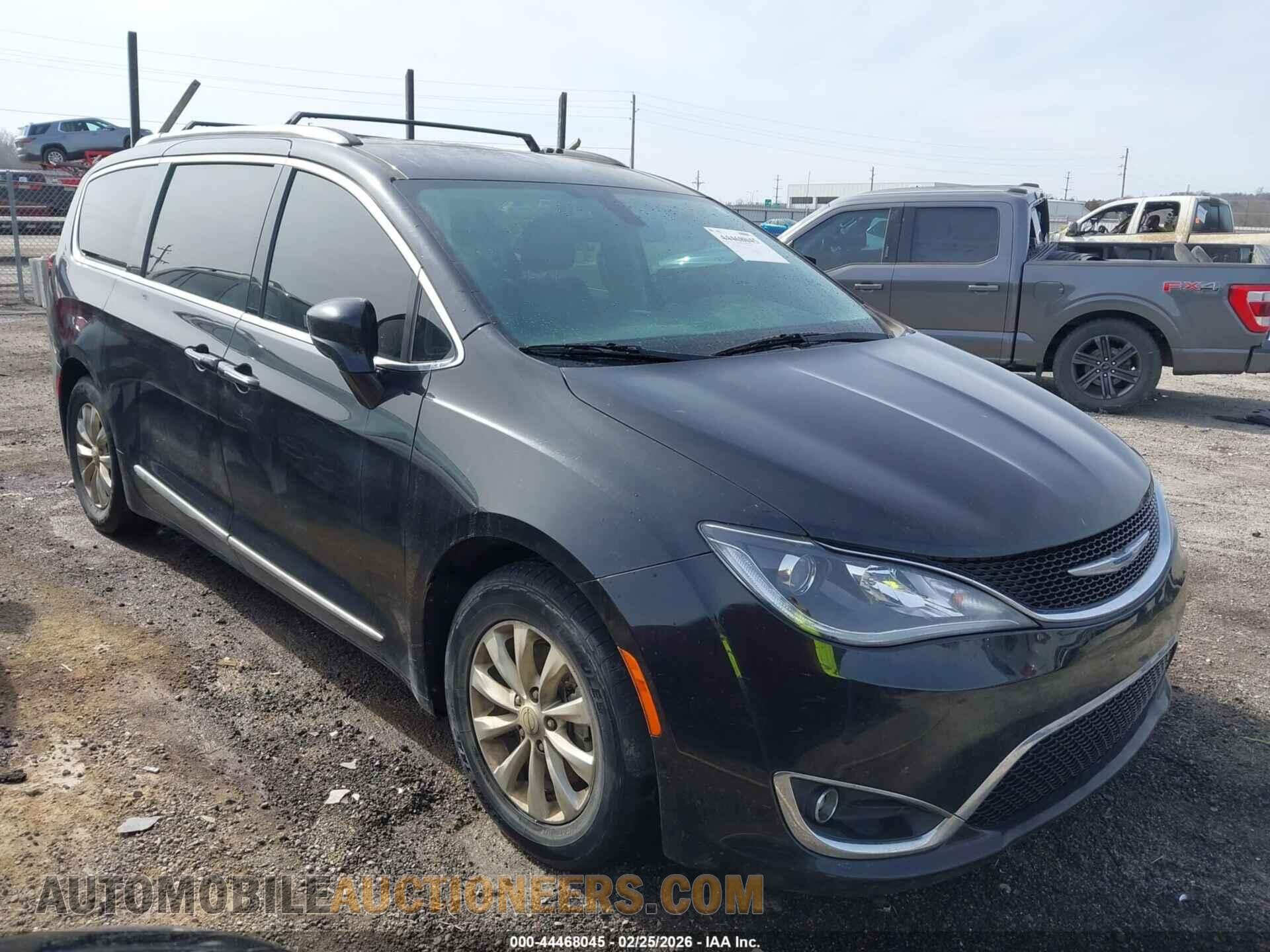 2C4RC1BG2JR132425 CHRYSLER PACIFICA 2018