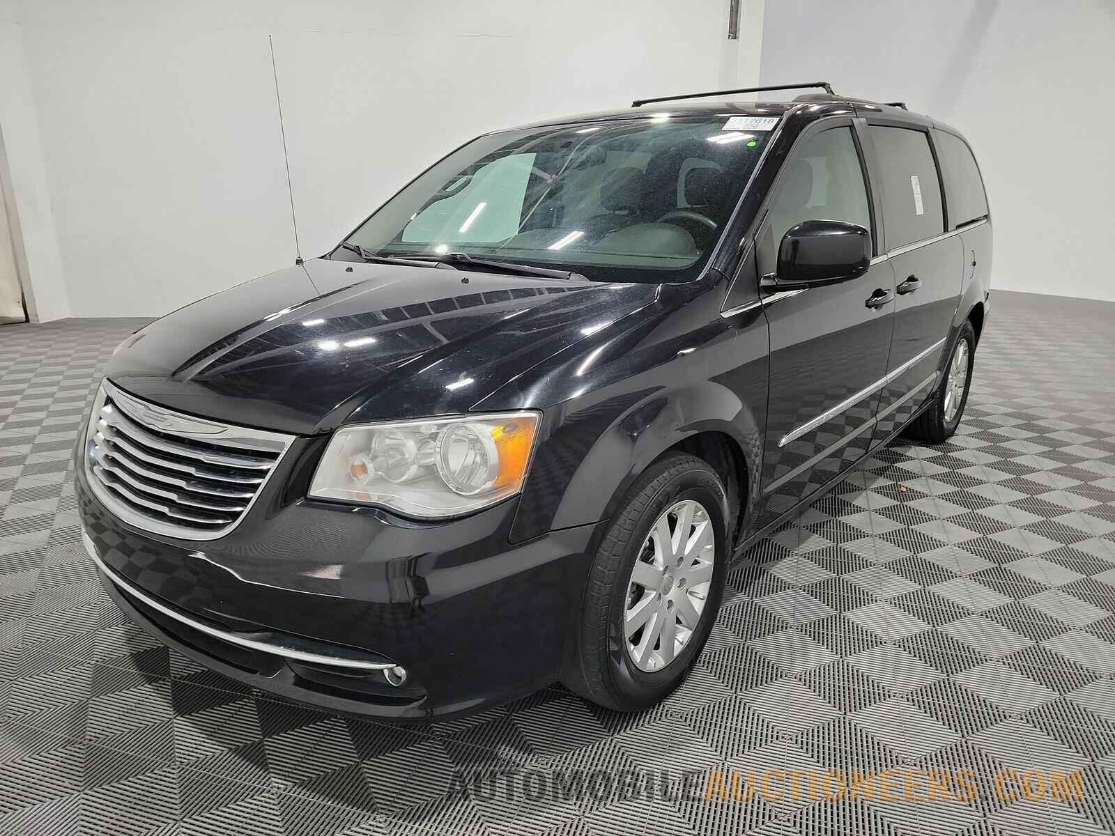 2C4RC1BG8GR230688 Chrysler Town &amp; Country 2016