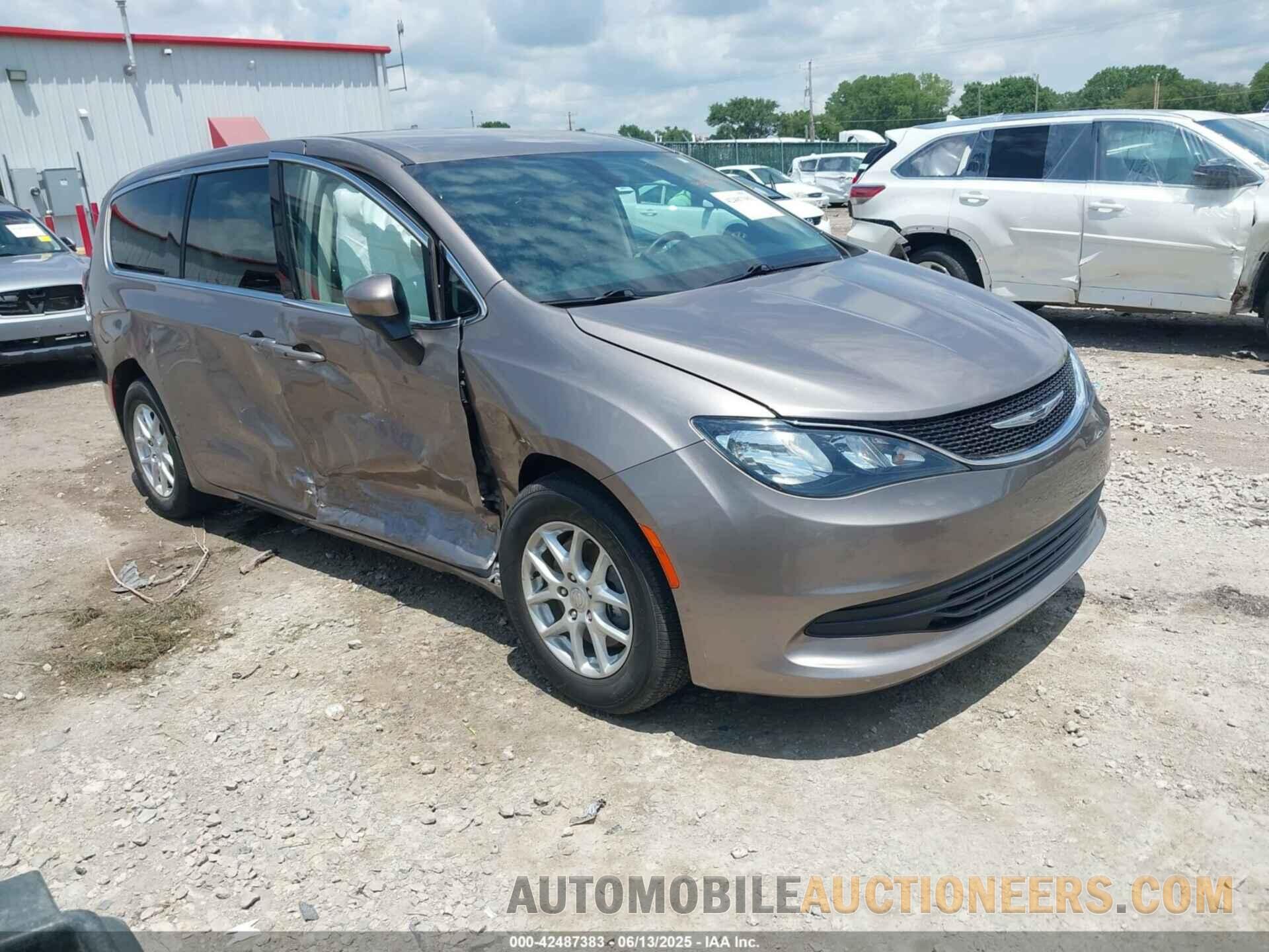 2C4RC1DG4HR704781 CHRYSLER PACIFICA 2017