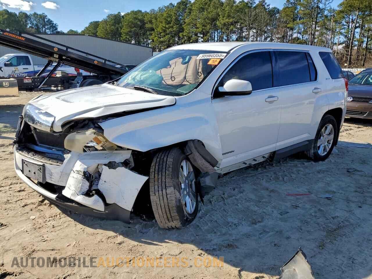 2CTALMEC6B6288613 GMC TERRAIN 2011
