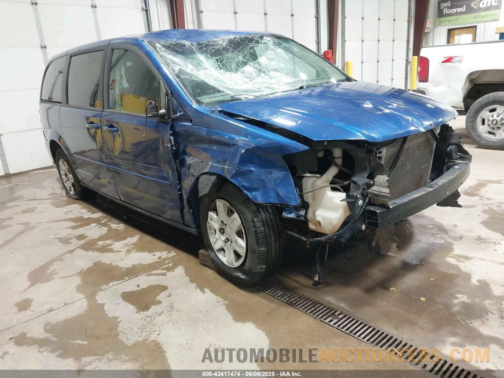 2D4RN4DG4BR685638 DODGE GRAND CARAVAN 2011