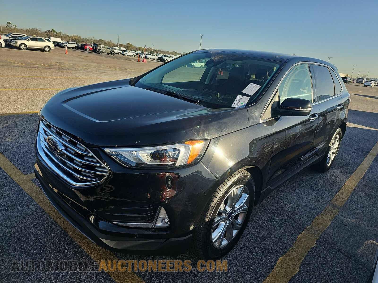 2FMPK3K92MBA17842 Ford Edge 2021