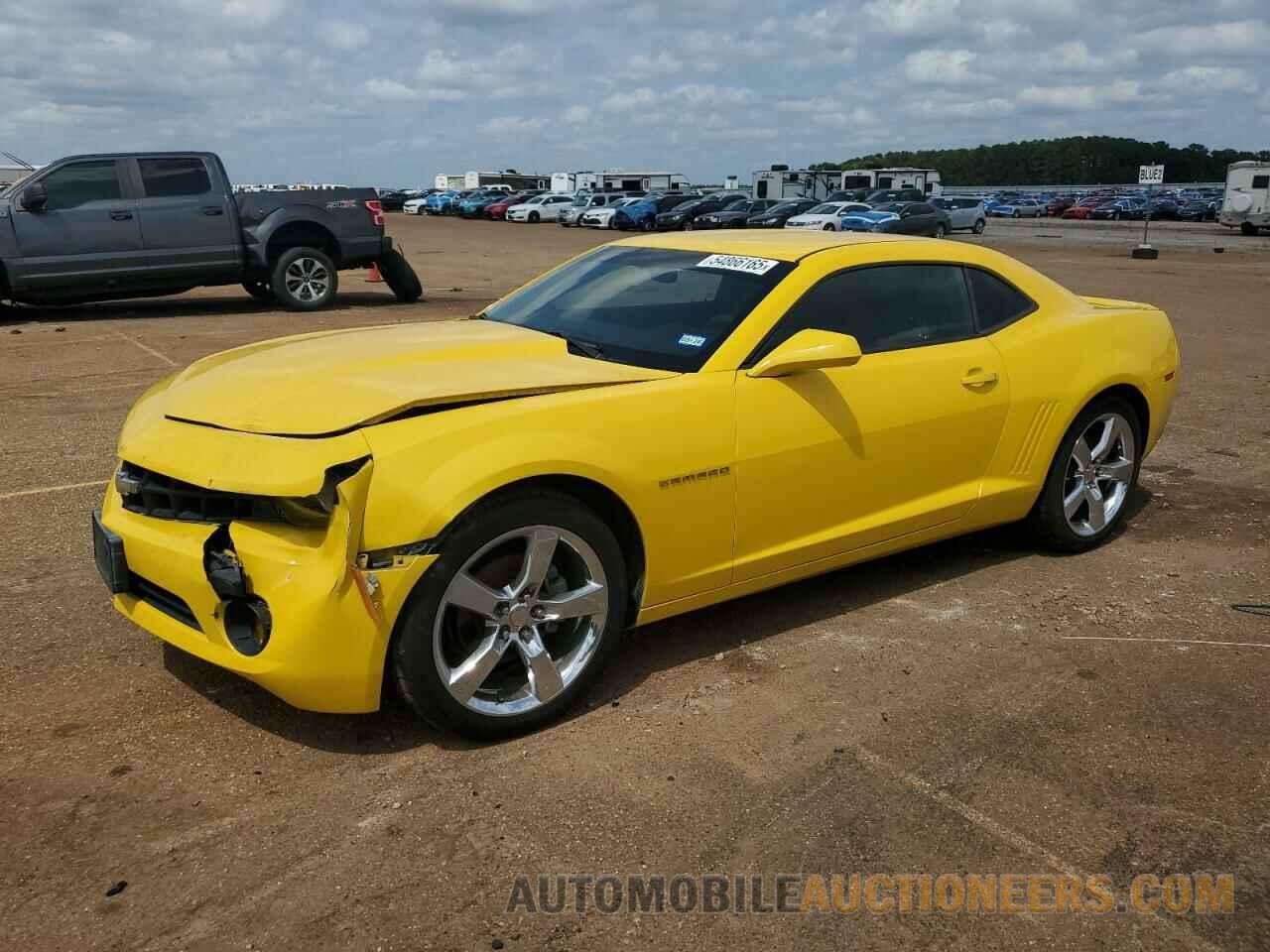 2G1FA1E38D9204792 CHEVROLET CAMARO 2013