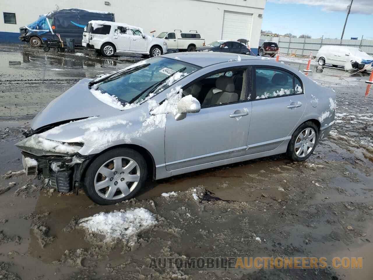 2HGFA1F52BH302888 HONDA CIVIC 2011
