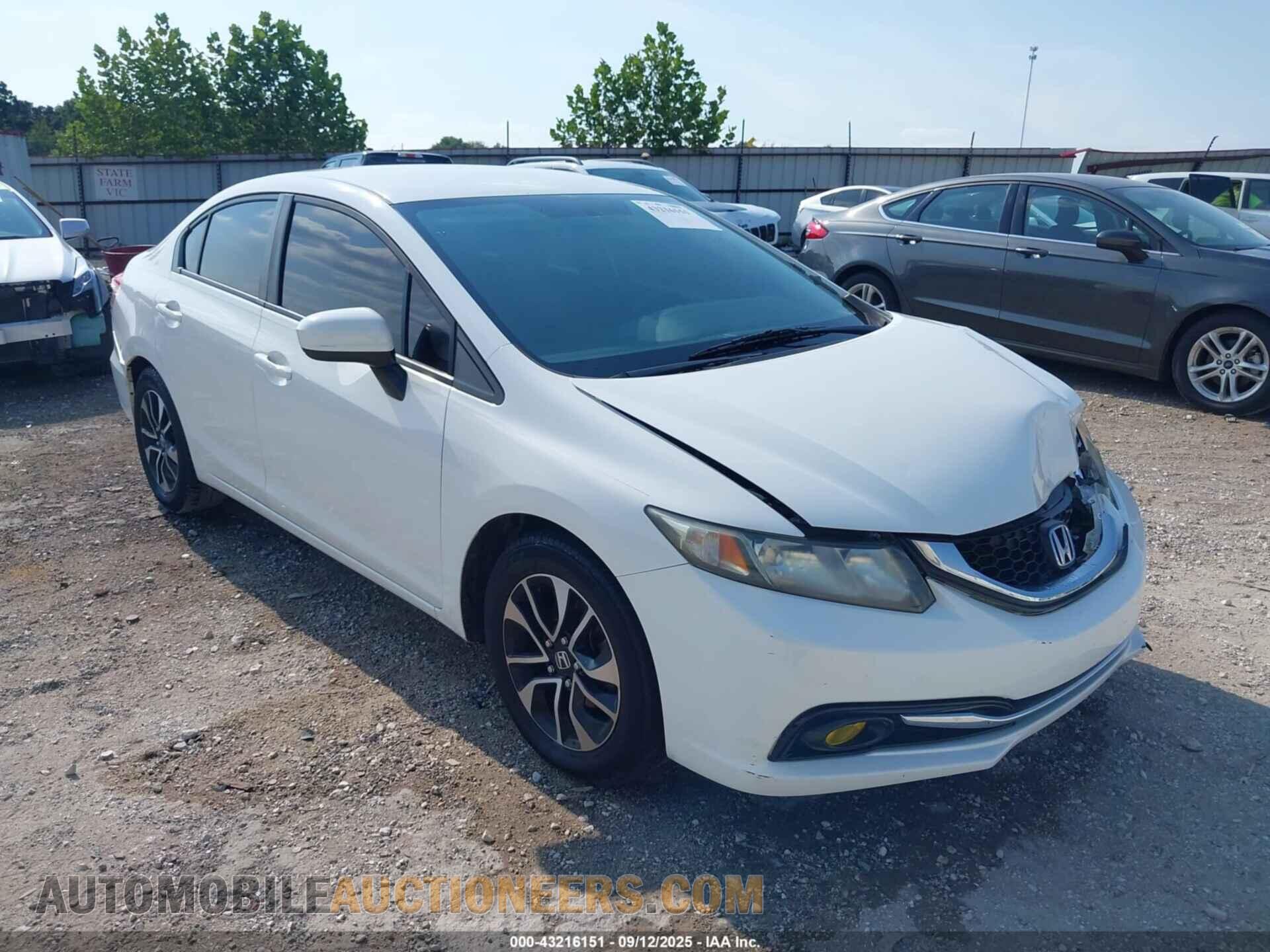 2HGFB2F52FH524663 HONDA CIVIC 2015