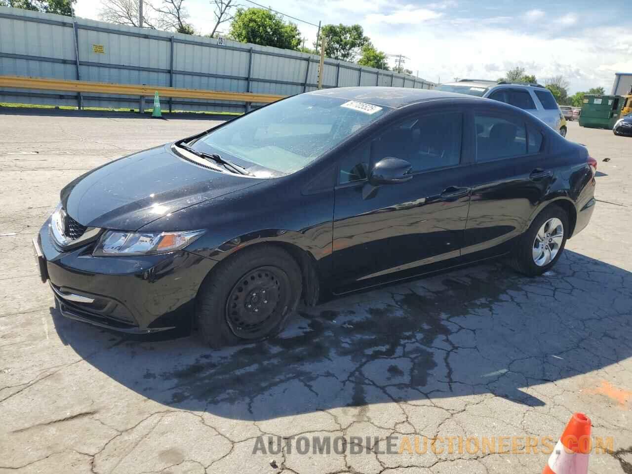 2HGFB2F55DH524380 HONDA CIVIC 2013