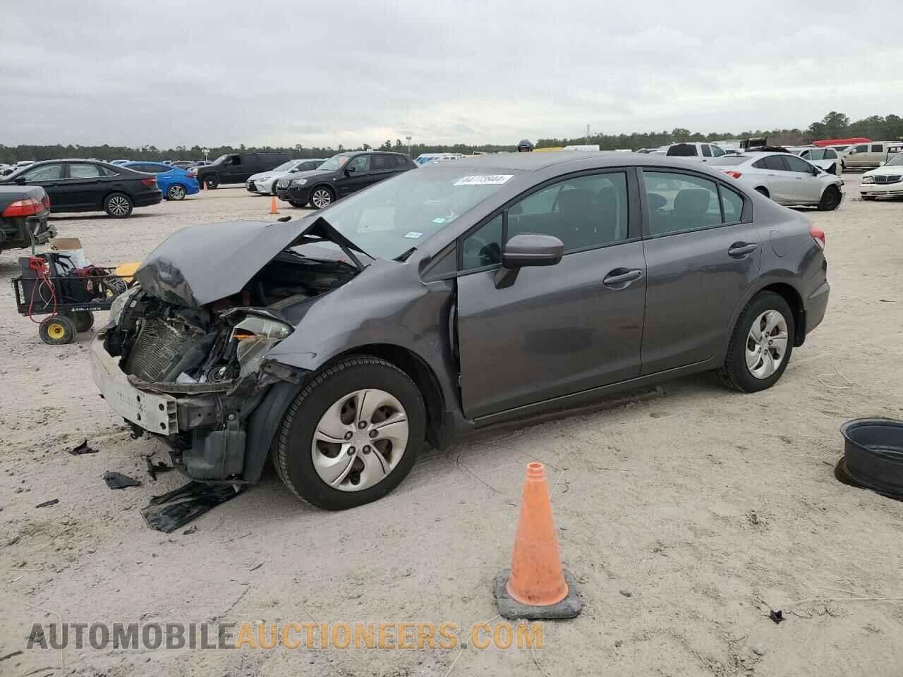 2HGFB2F58FH524019 HONDA CIVIC 2015