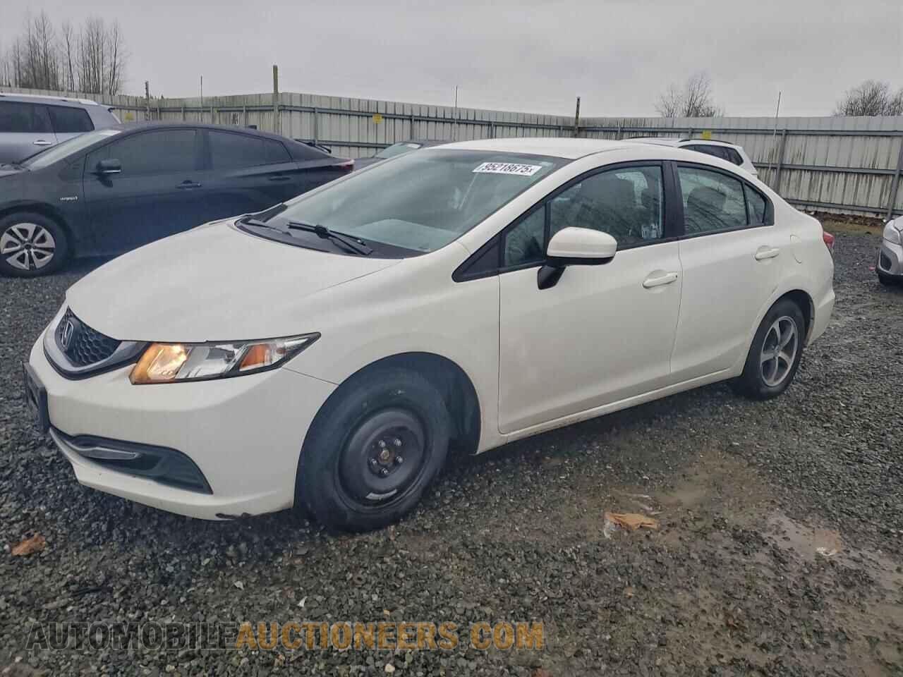 2HGFB2F70FH524677 HONDA CIVIC 2015