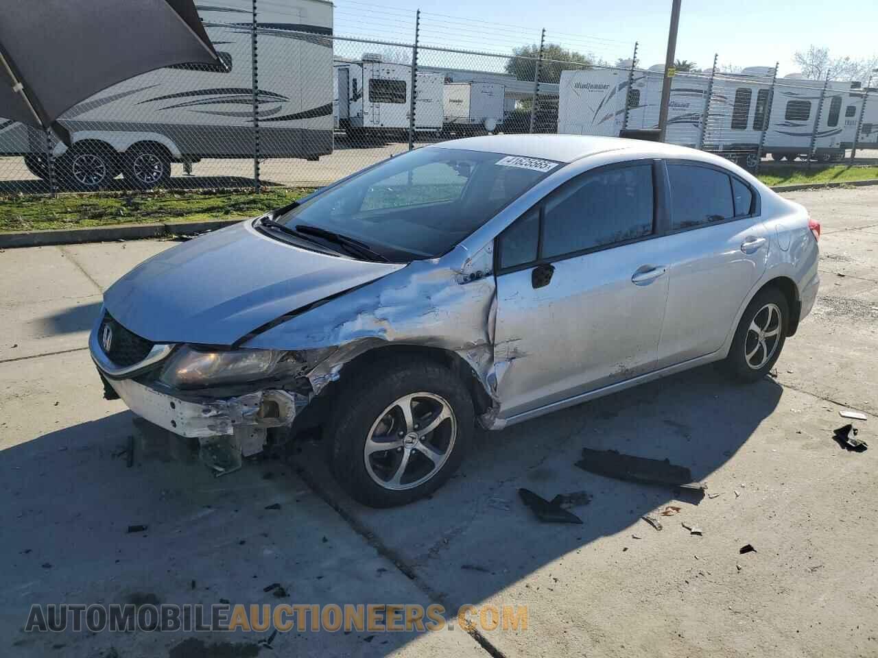 2HGFB2F77FH515202 HONDA CIVIC 2015