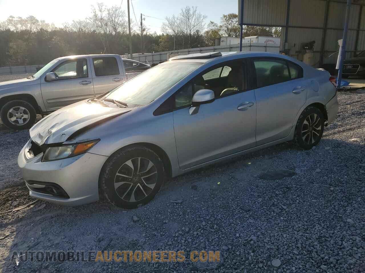 2HGFB2F93DH508293 HONDA CIVIC 2013