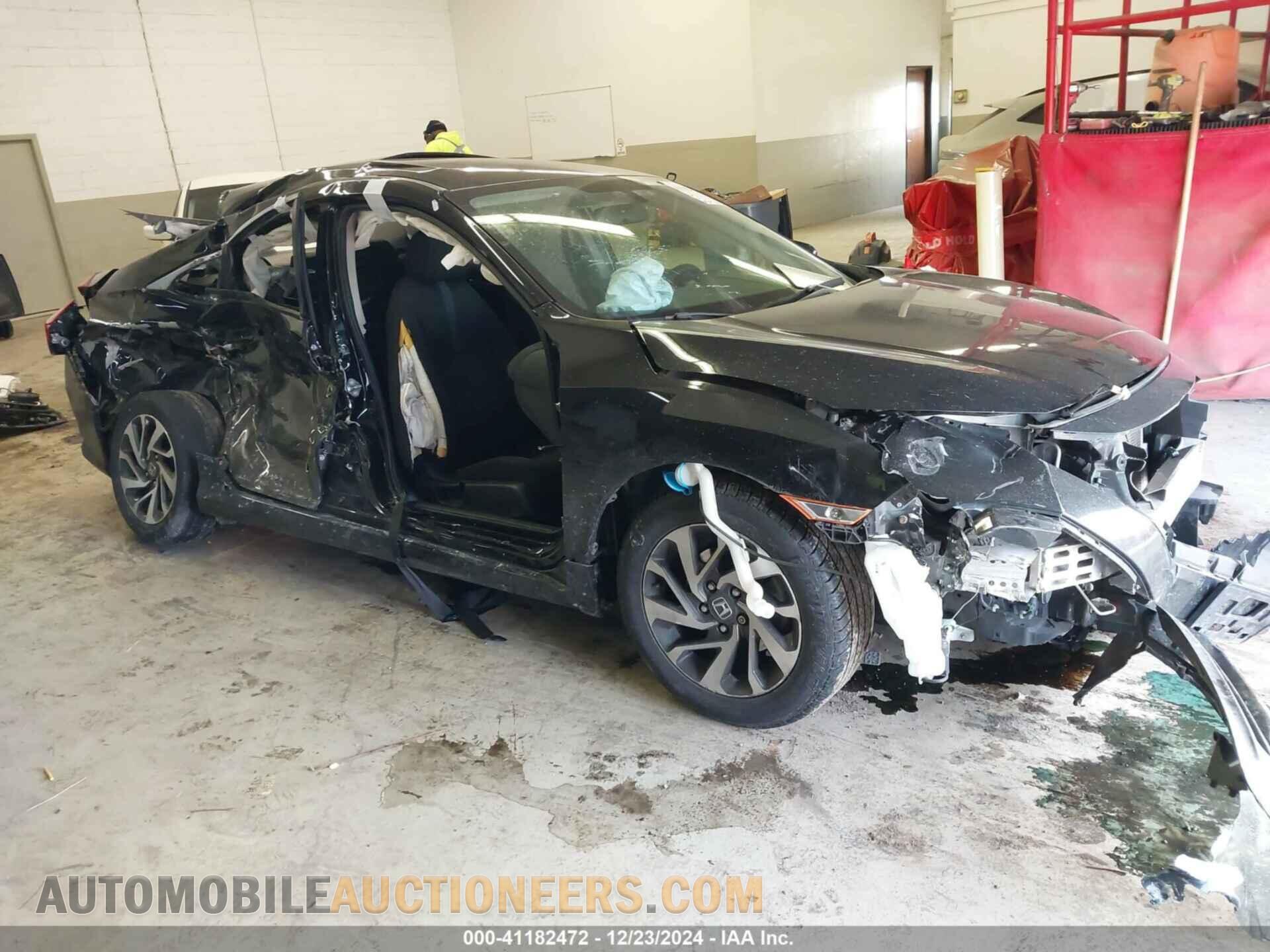 2HGFC2F7XHH559677 HONDA CIVIC 2017