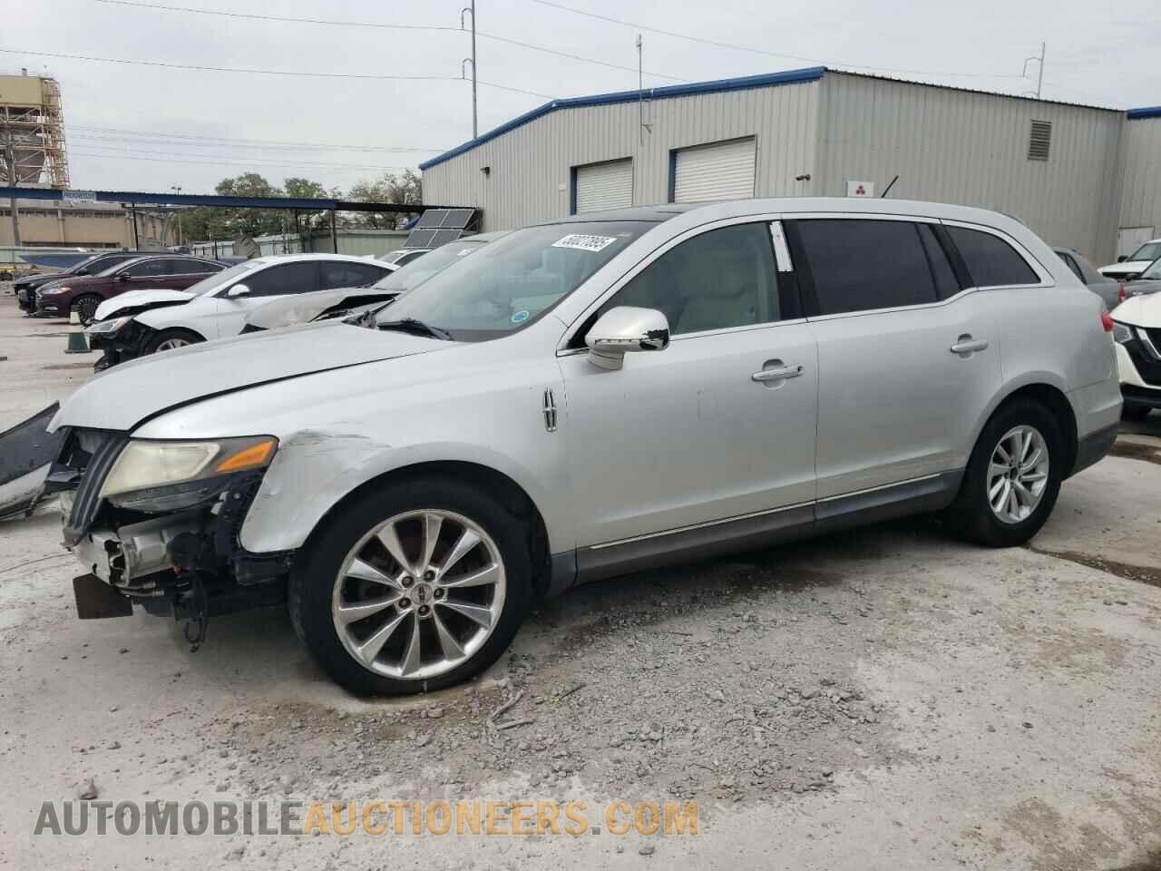 2LMHJ5AT2ABJ04737 LINCOLN MKT 2010