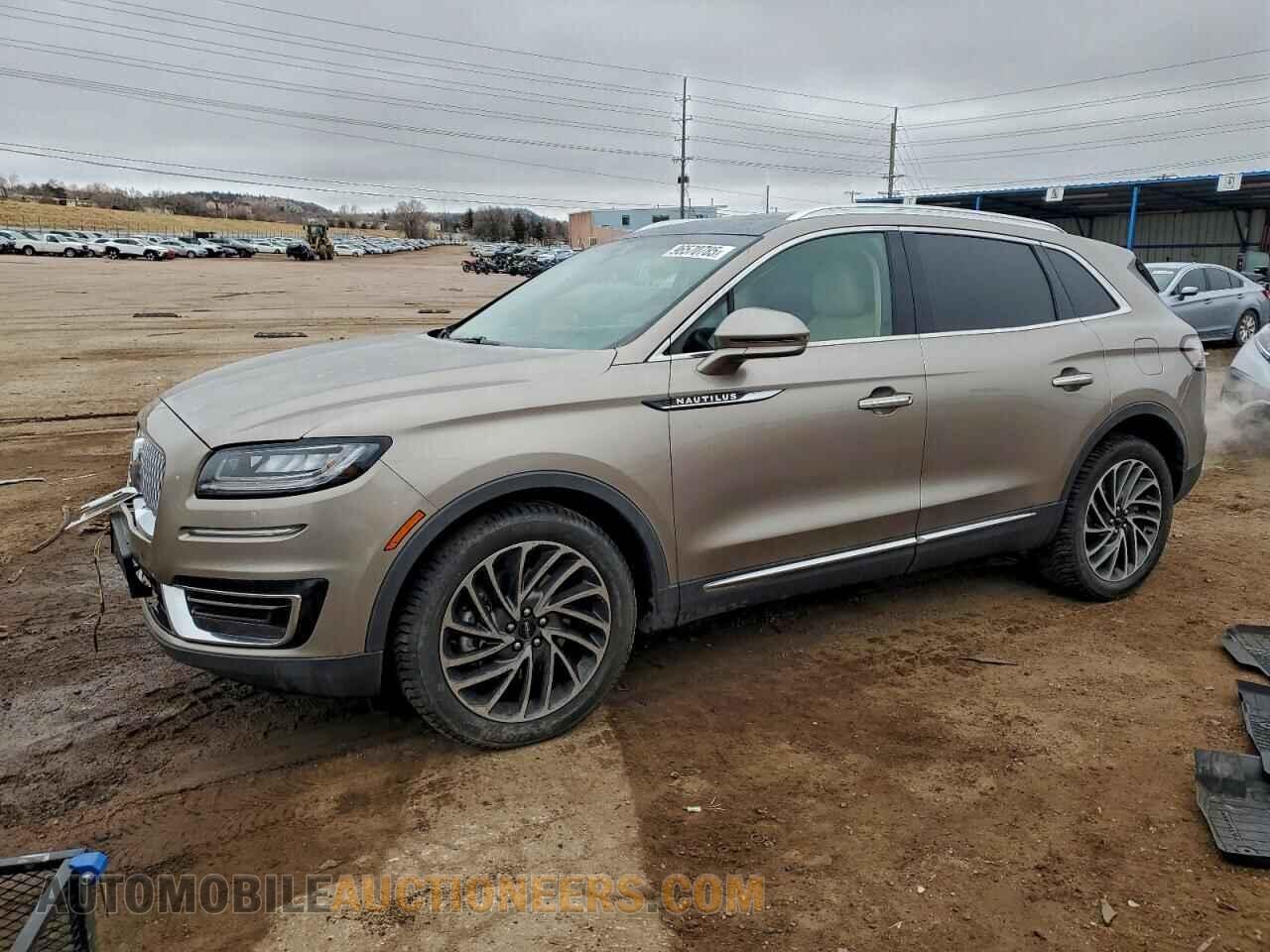 2LMPJ8LP2KBL65896 LINCOLN NAUTILUS 2019