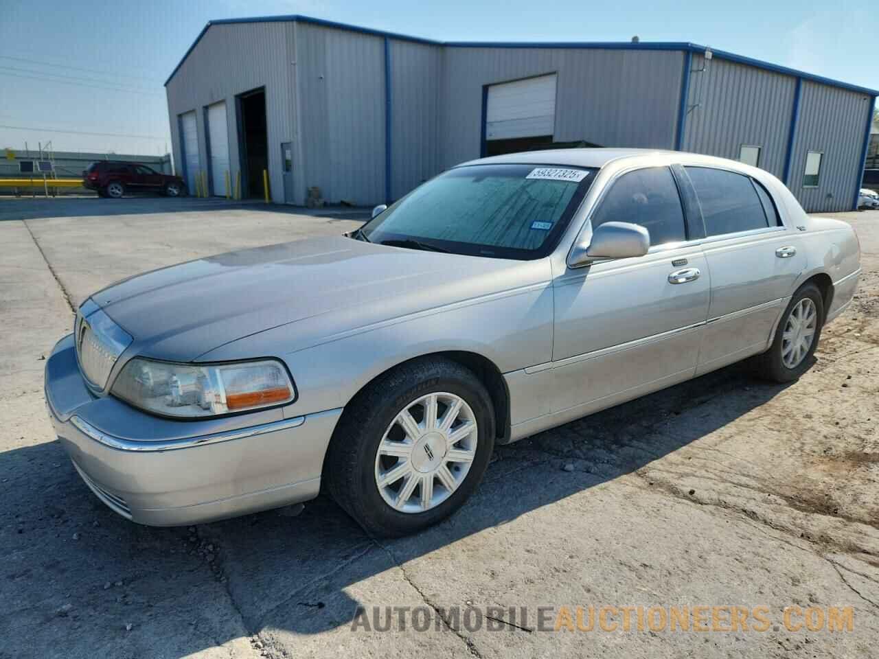 2LNBL8CV8AX619059 LINCOLN TOWNCAR 2010