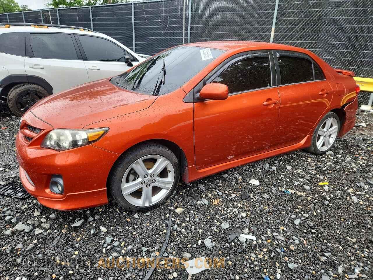 2T1BU4EE1DC080090 TOYOTA COROLLA 2013