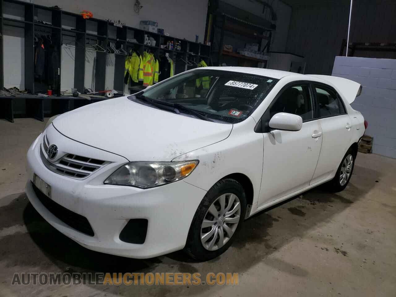2T1BU4EE2DC923391 TOYOTA COROLLA 2013