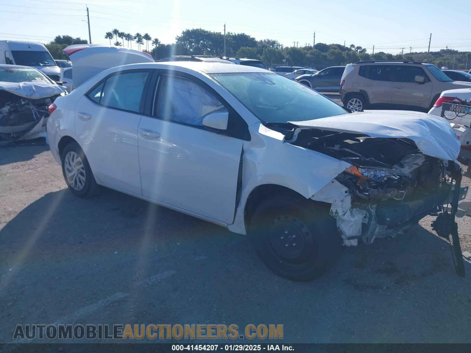 2T1BURHE4JC030563 TOYOTA COROLLA 2018