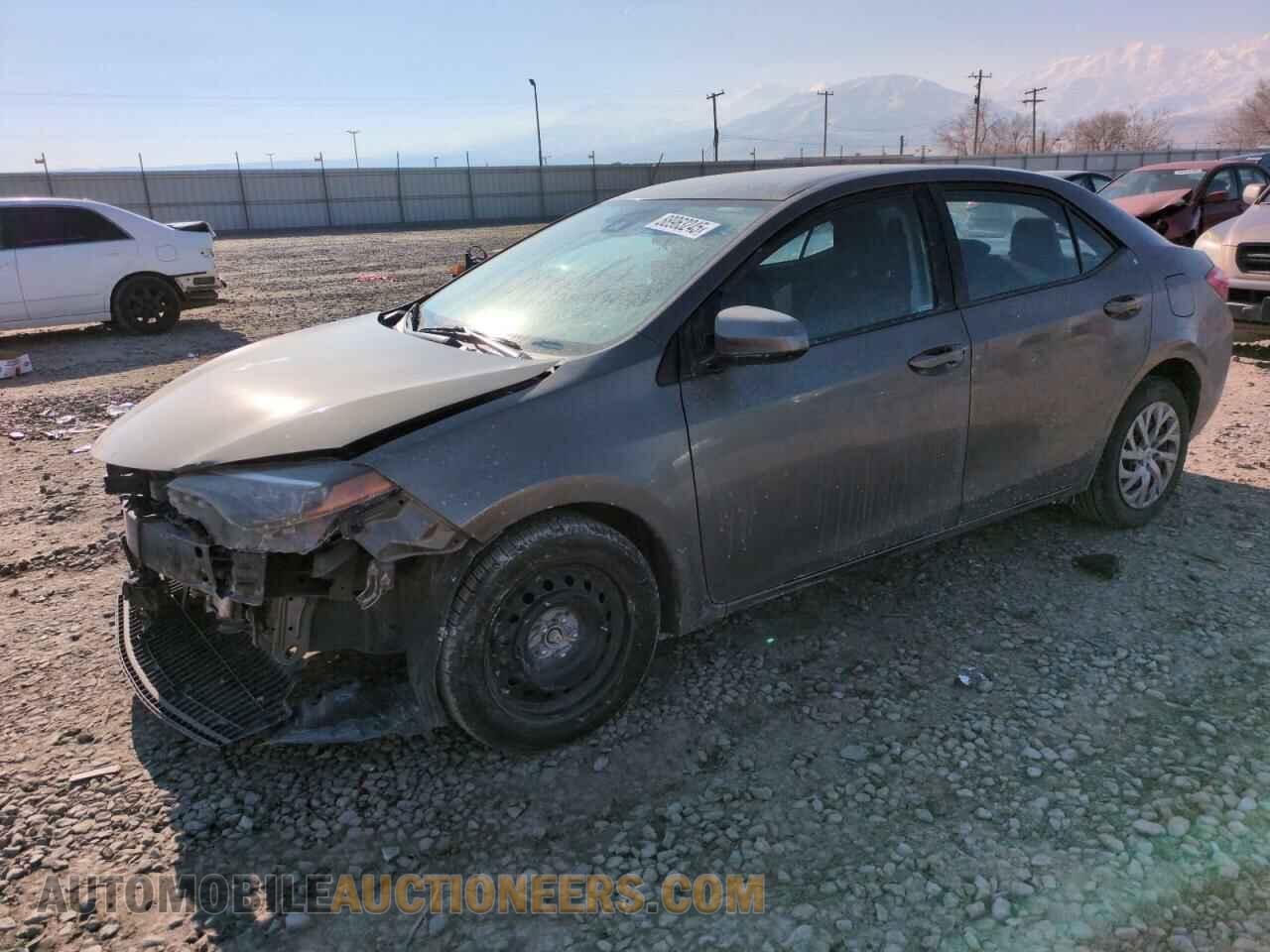 2T1BURHE4JC083196 TOYOTA COROLLA 2018