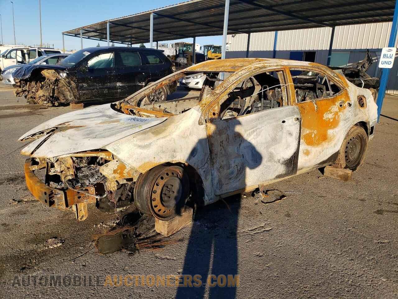 2T1BURHE4JC093078 TOYOTA COROLLA 2018