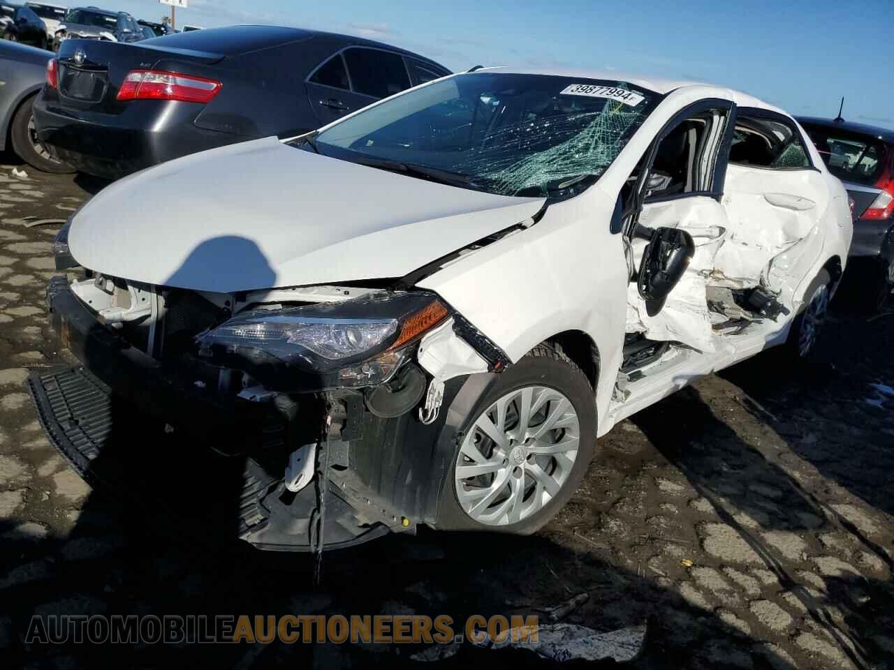 2T1BURHE4JC103639 TOYOTA COROLLA 2018