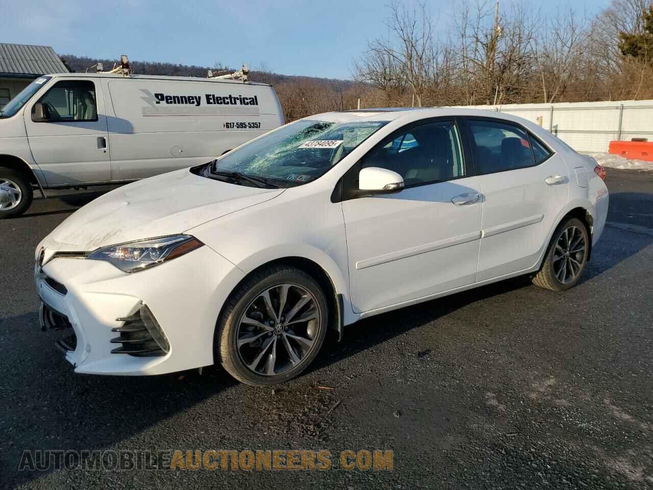2T1BURHE4JC120683 TOYOTA COROLLA 2018
