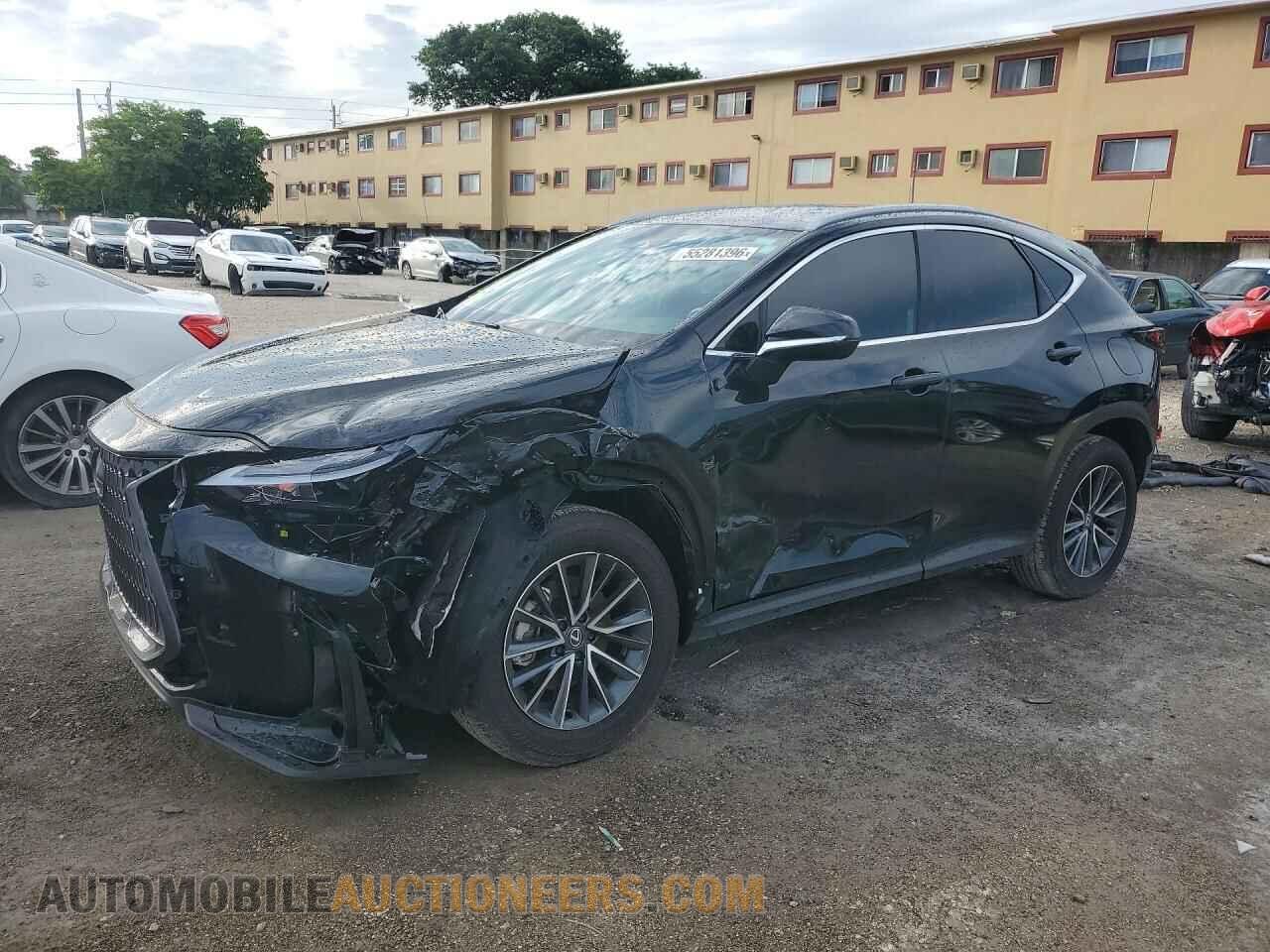 2T2ADCAZ4SC024183 LEXUS NX 2025