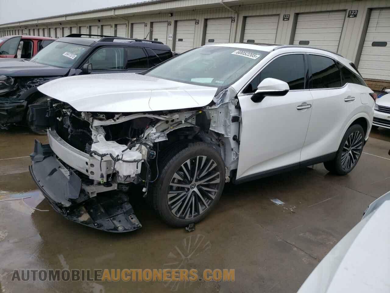 2T2BAMBA1PC010728 LEXUS RX350 2023