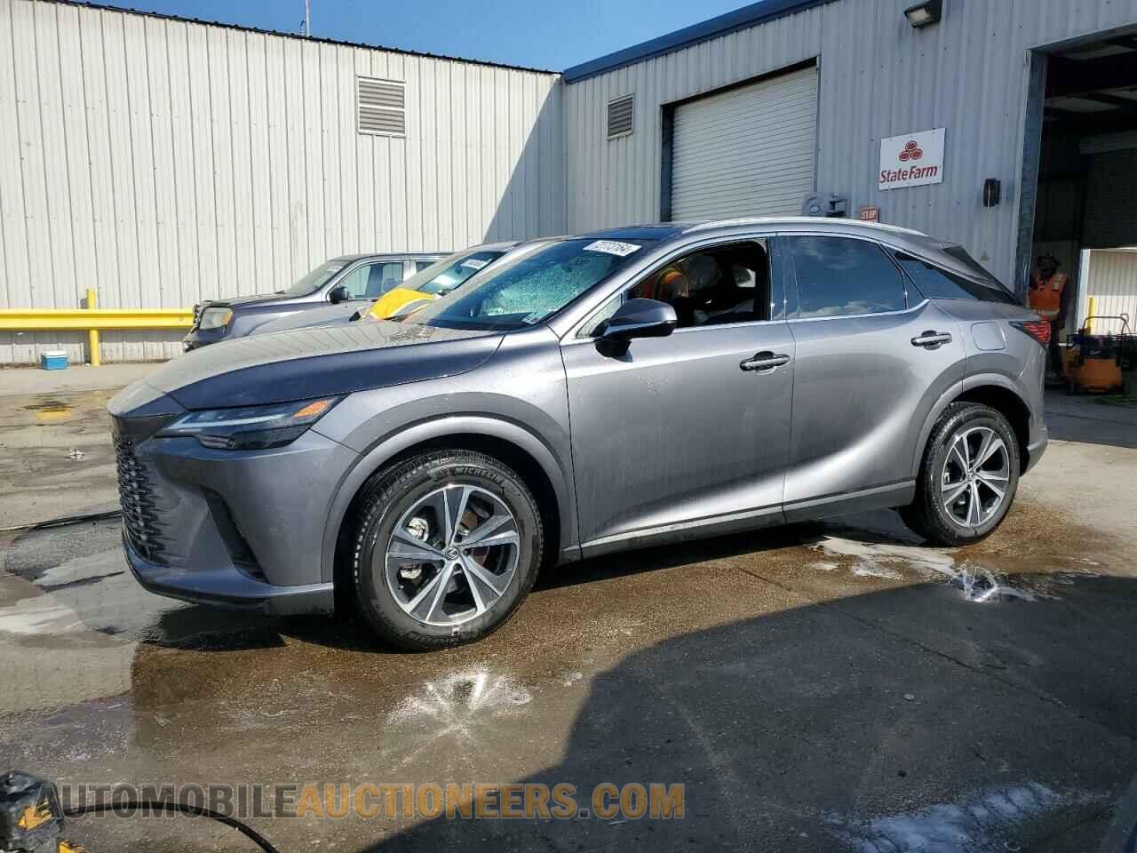 2T2BAMBAXPC003115 LEXUS RX350 2023