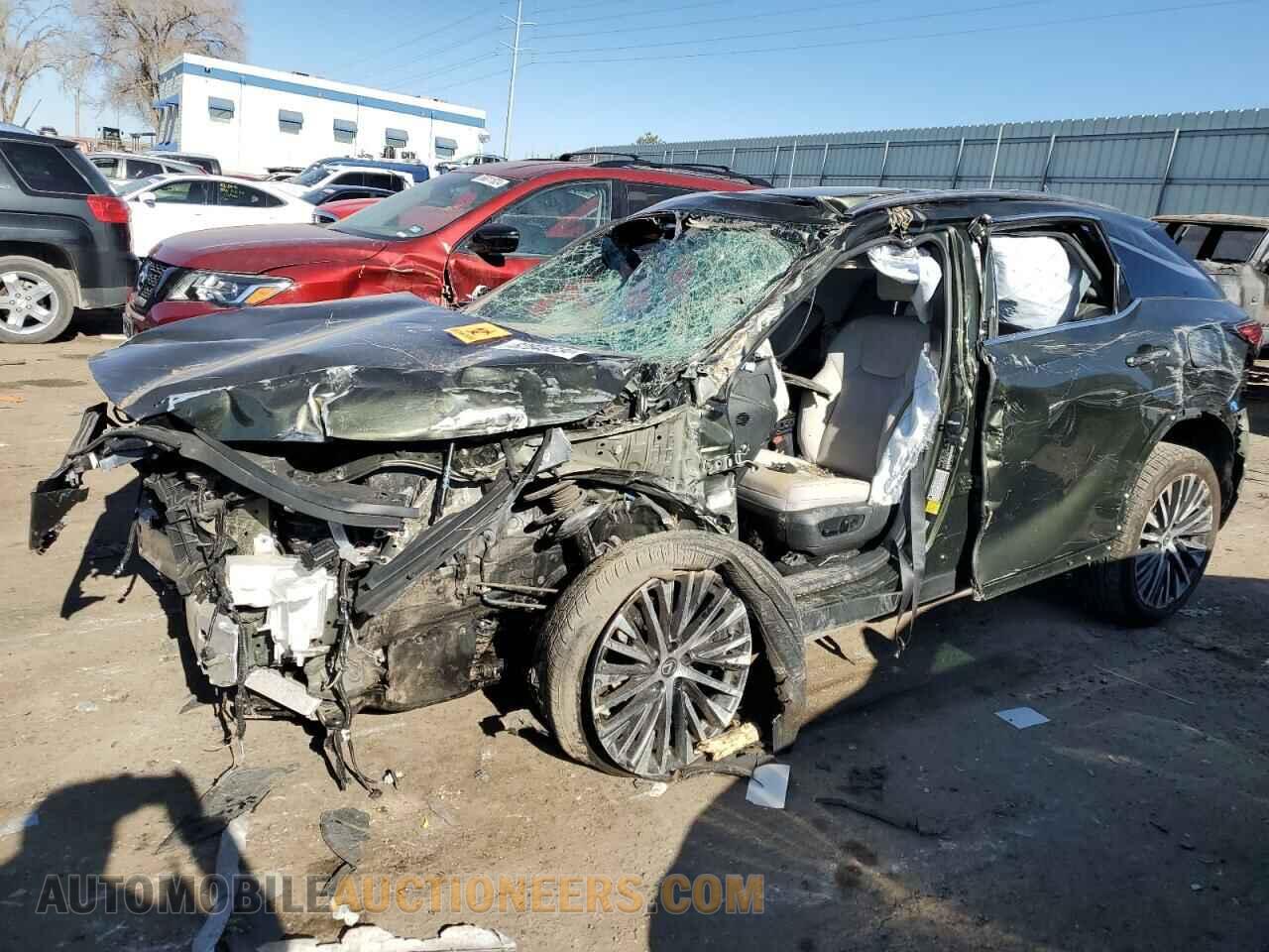 2T2BAMCA5PC018538 LEXUS RX350 2023