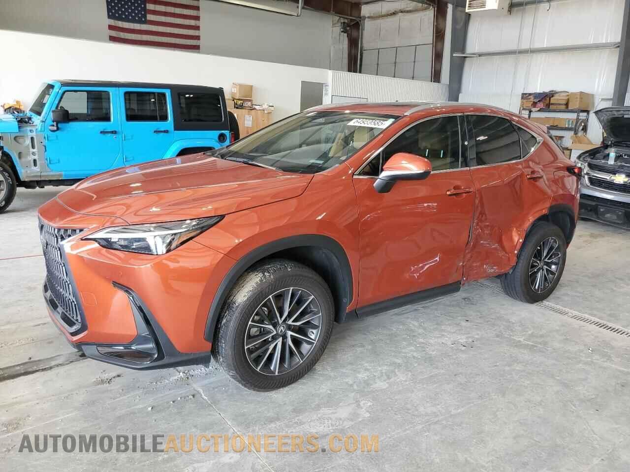2T2GDCAZ2PC004211 LEXUS NX 250 2023