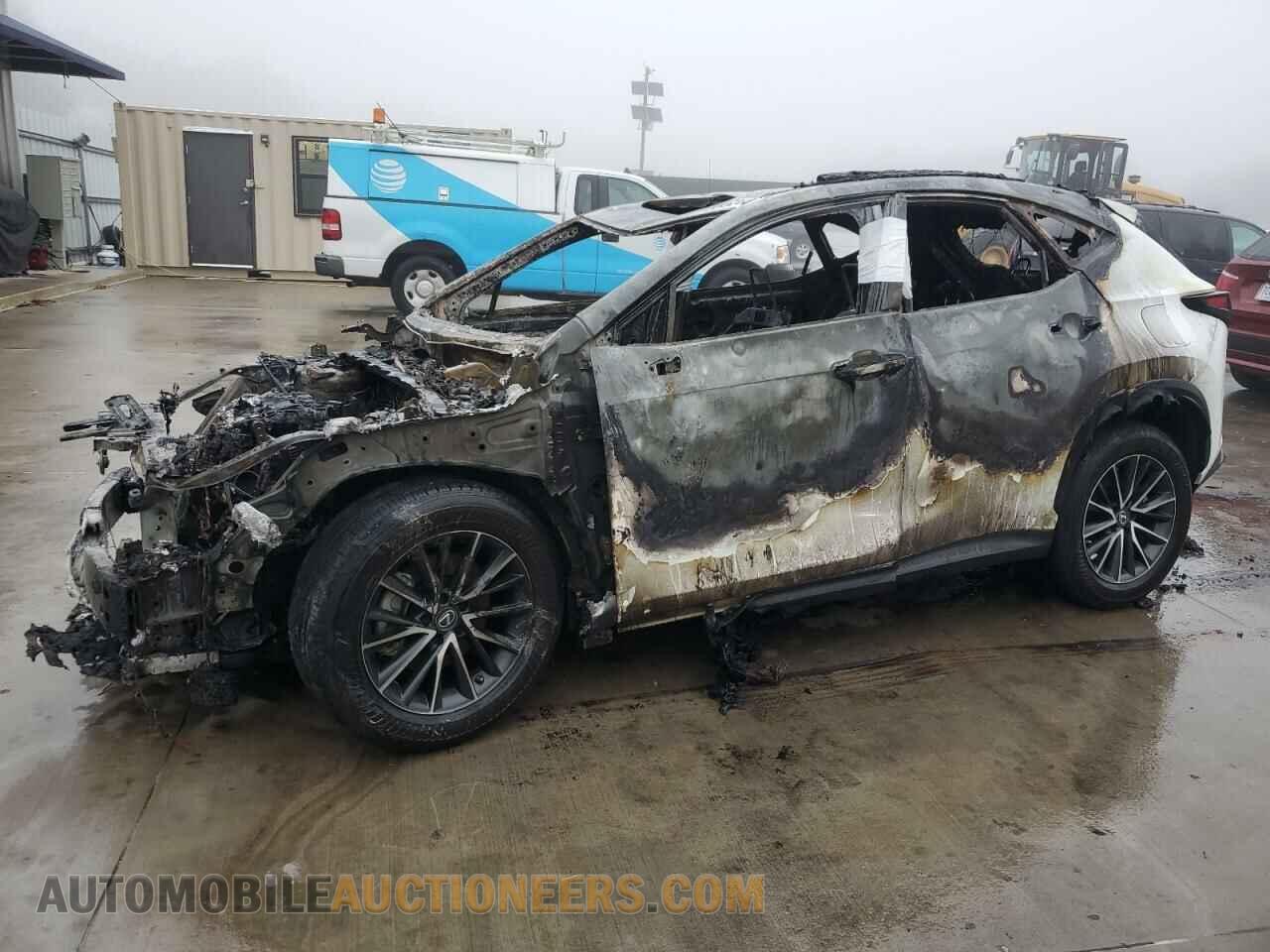 2T2GDCAZXPC005395 LEXUS NX 250 2023