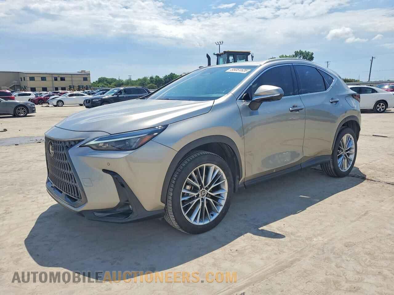 2T2GGCEZ7SC082557 LEXUS NX 2025