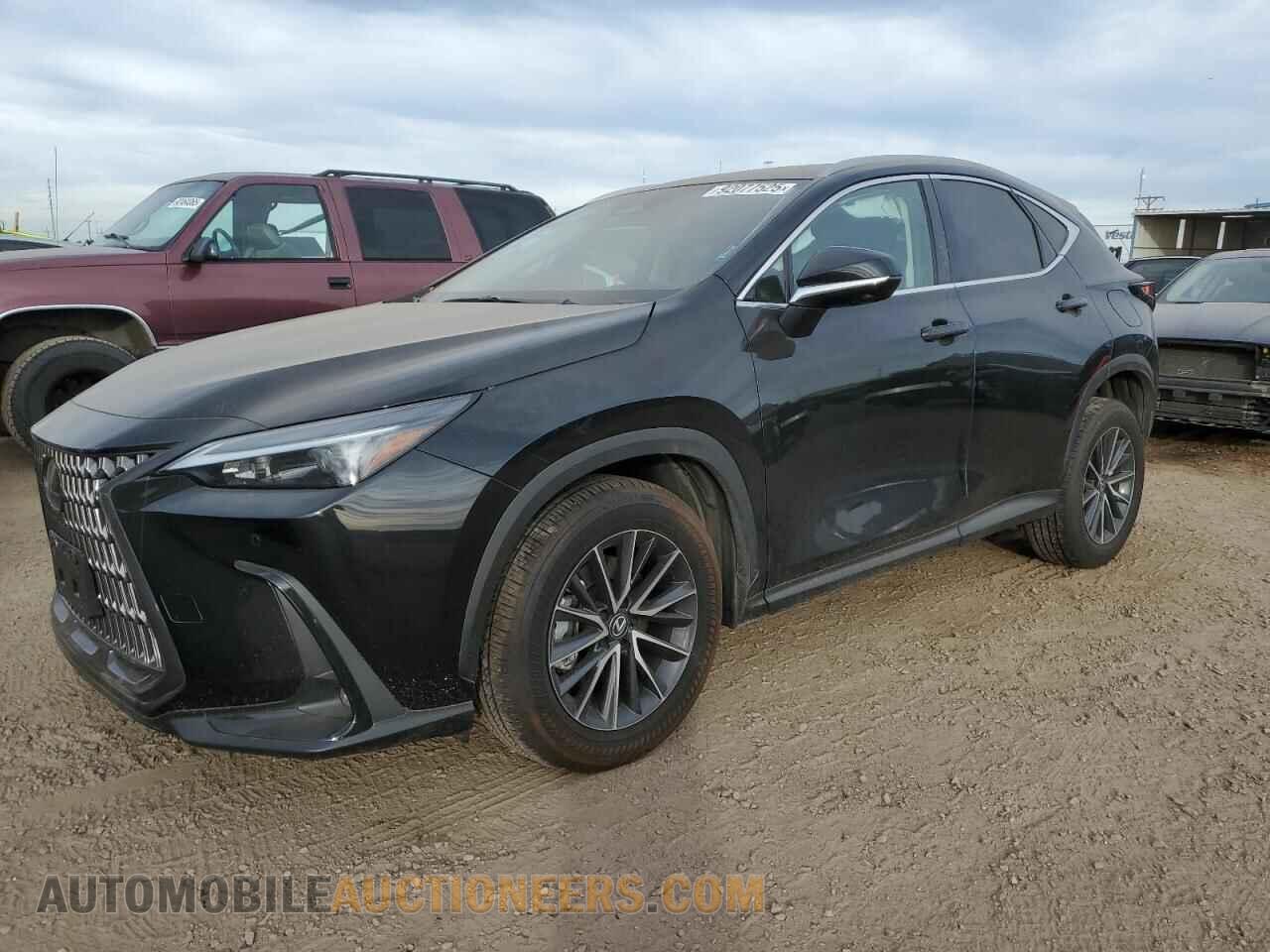 2T2GKCEZ2RC019097 LEXUS NX 350H BA 2024