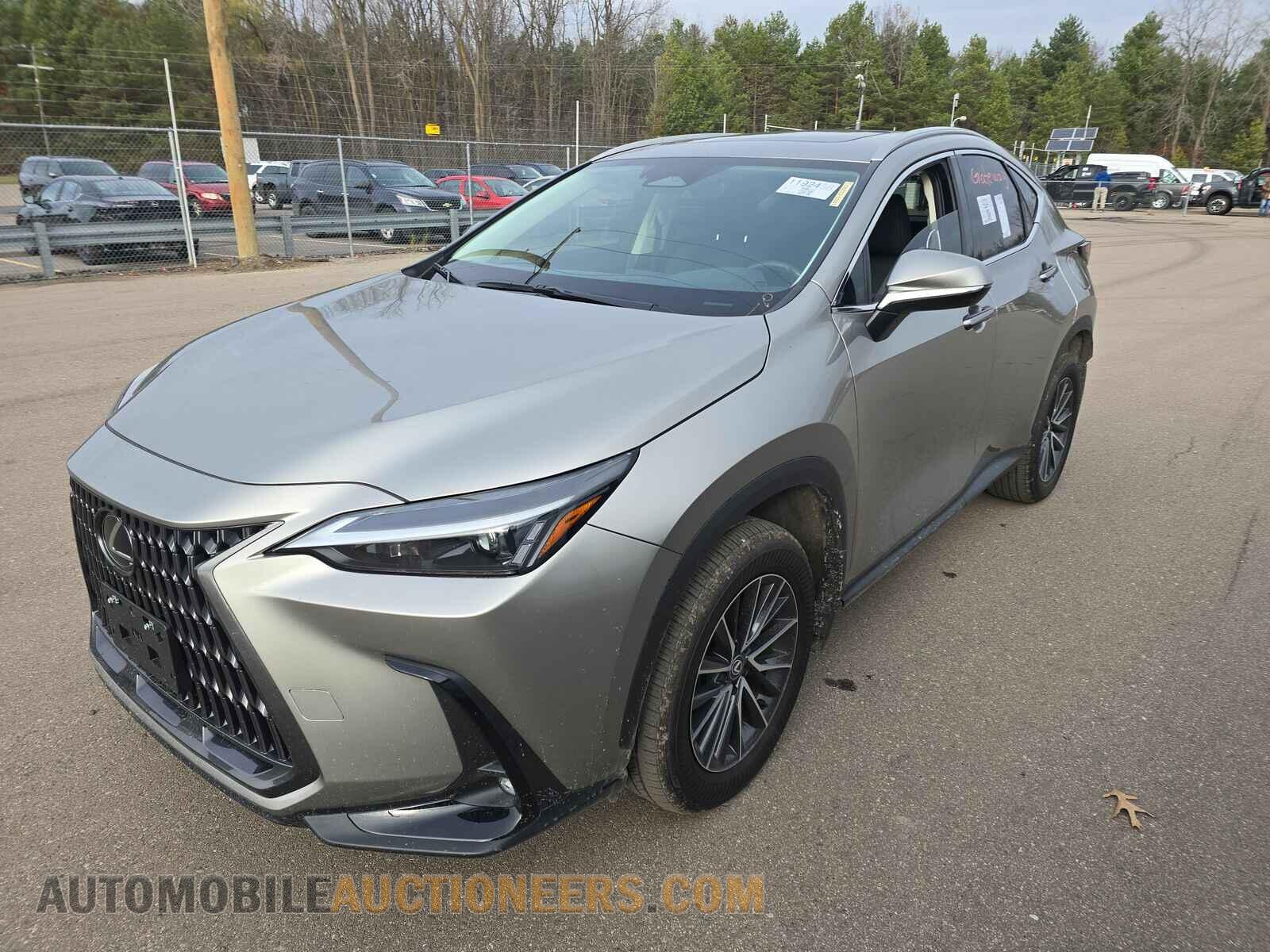 2T2GKCEZ2RC022582 Lexus NX 2024