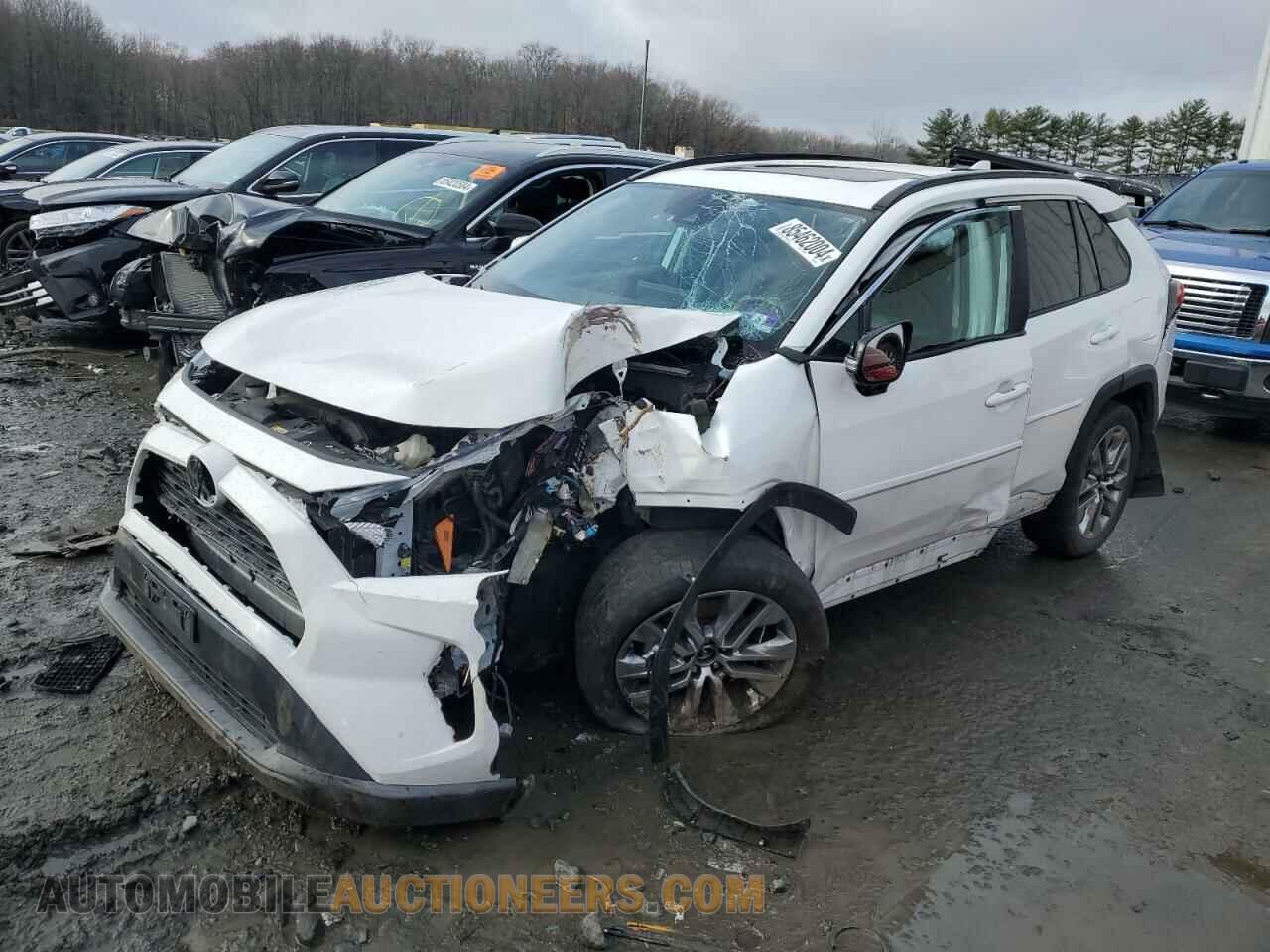 2T3A1RFV6KC028295 TOYOTA RAV4 2019