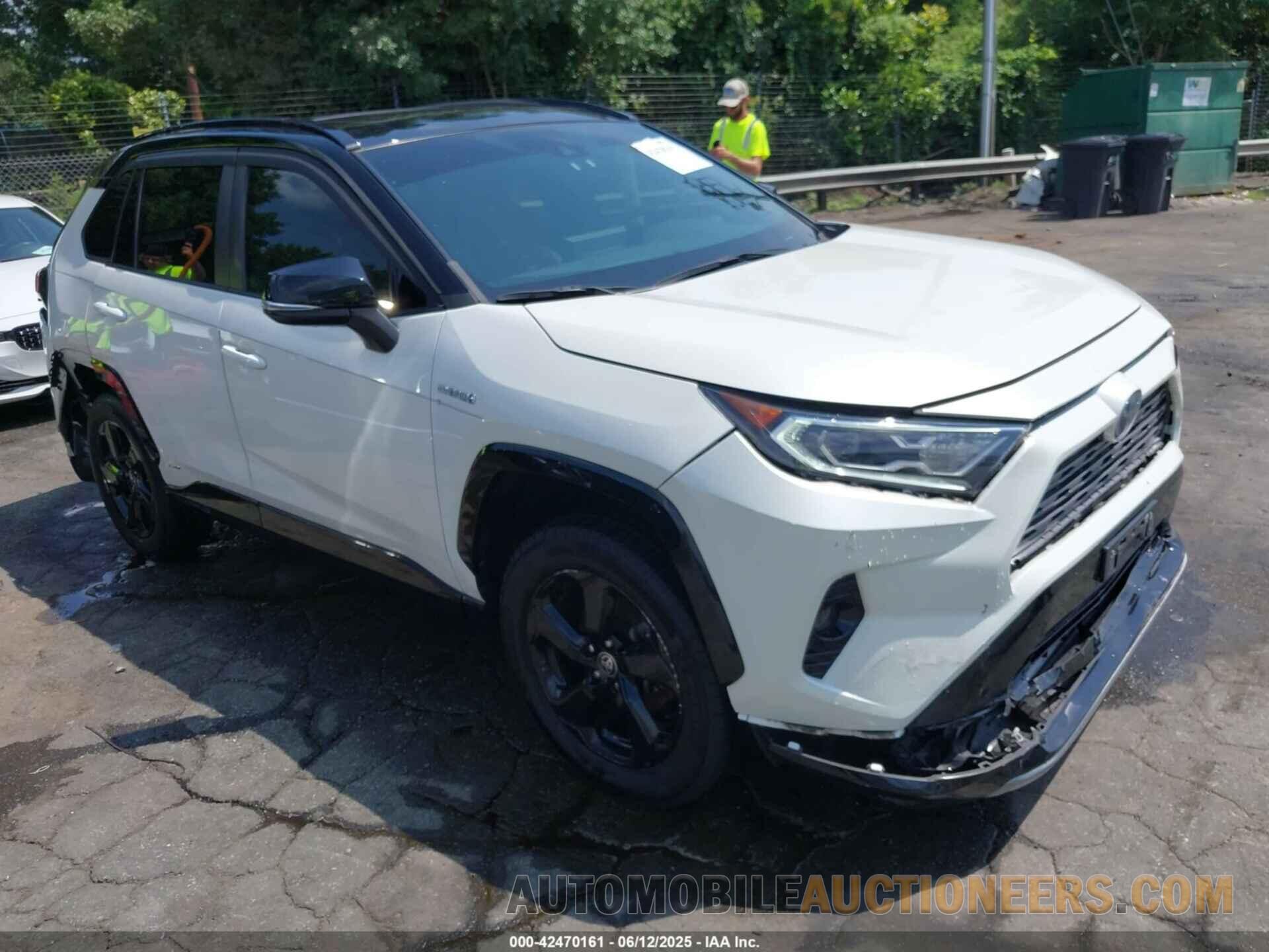 2T3E6RFV1MW027642 TOYOTA RAV4 HYBRID 2021