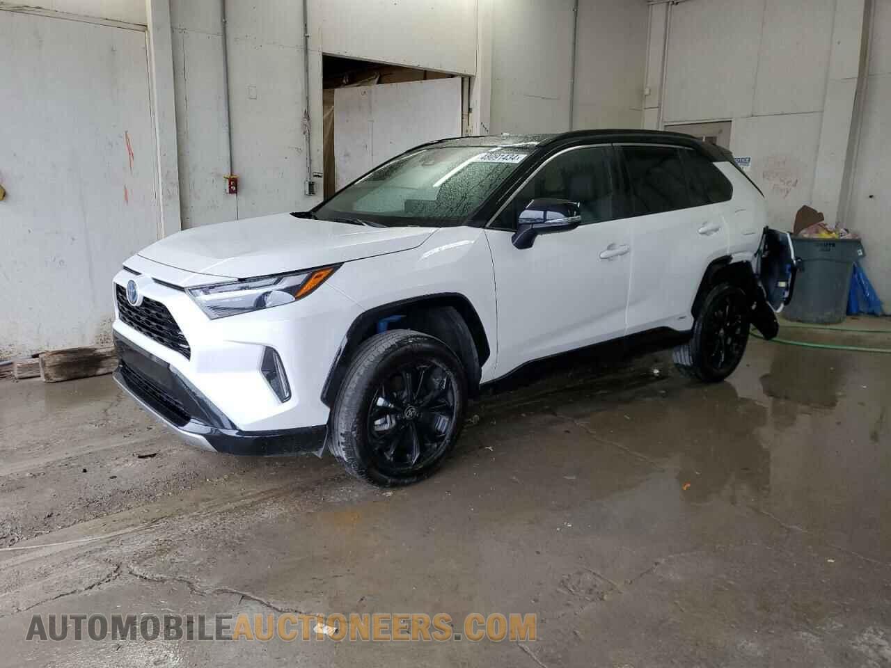 2T3E6RFV2RW051908 TOYOTA RAV4 2024