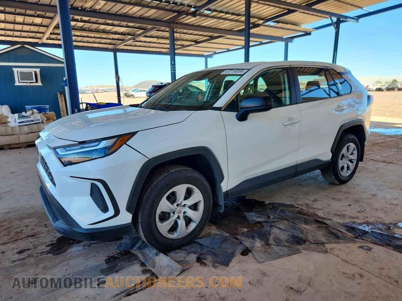 2T3F1RFV0RC472210 TOYOTA RAV4 2024