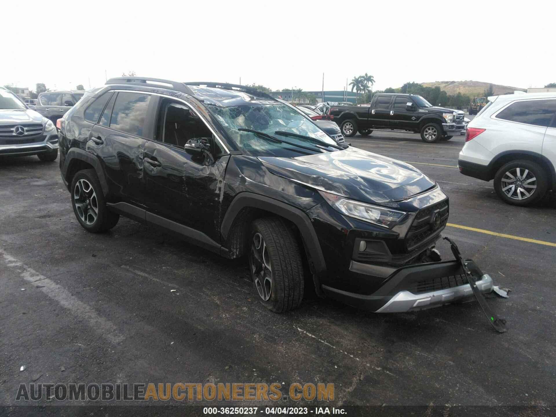 2T3J1RFV3MW161663 TOYOTA RAV4 2021